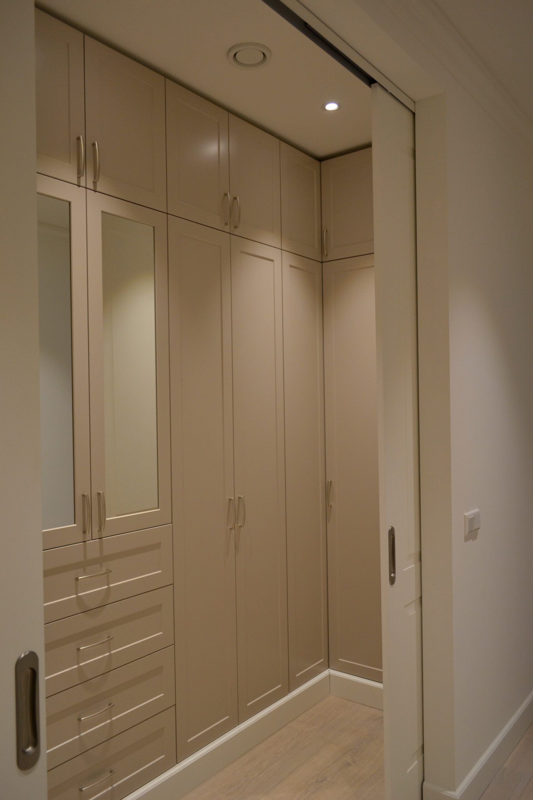 Inloopkast op maat klassiek